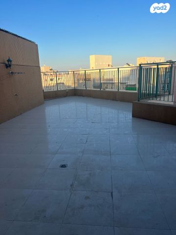 גג/ פנטהאוז, שדרות יוהנה ז'בוטינסקי 52, נווה זאב, נאות אילן, באר שבע