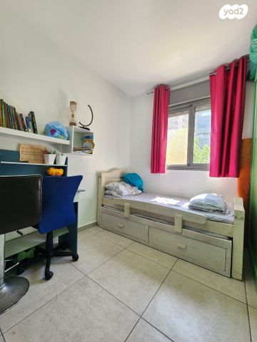 דירה, שוהם, אבני חן, חריש