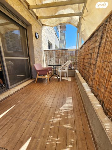 דירה, שוהם, אבני חן, חריש