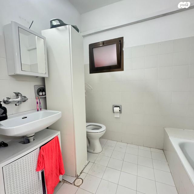 דירה, שדרות הורדים 15, גן שמואל, קרית מלאכי