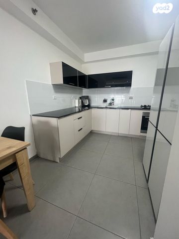 דירה, משה לוי 1, נאות שמיר, רמלה