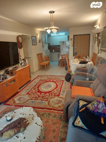 דירה, גבעת התחמושת 6, קרית שרת מערב, חולון