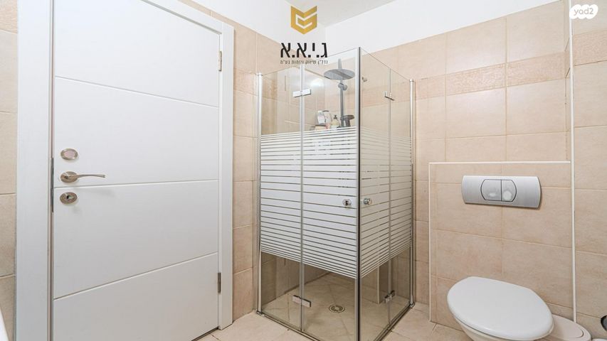 דירת גן, משה ובר, אפרידר, אשקלון