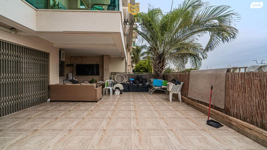 דירת גן, משה ובר, אפרידר, אשקלון