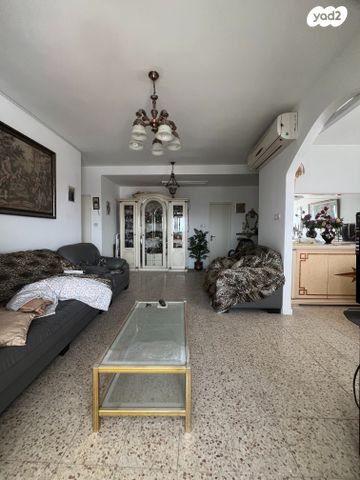 דירה, מחנה יהודה - לב העיר, ירושלים