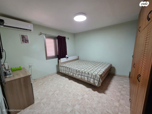 דו משפחתי, מעוף, ערד