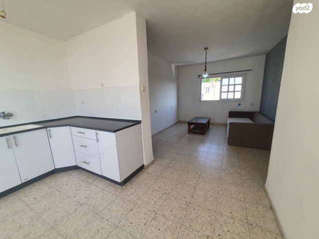 דירה, אהוד 16, גבעת ציון, אשקלון