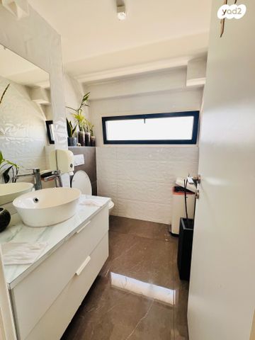 משרדים, רציף הרברט סמואל 46, כרם התימנים, תל אביב יפו