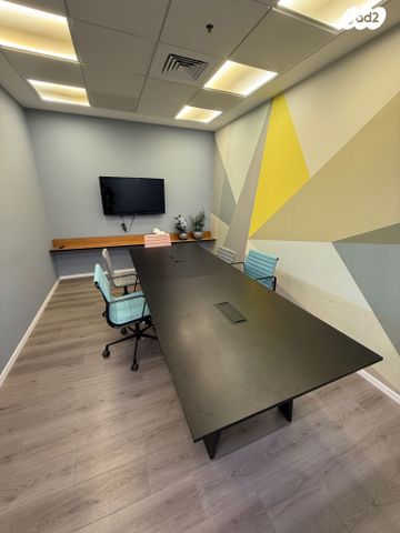 משרדים, פתח תקווה