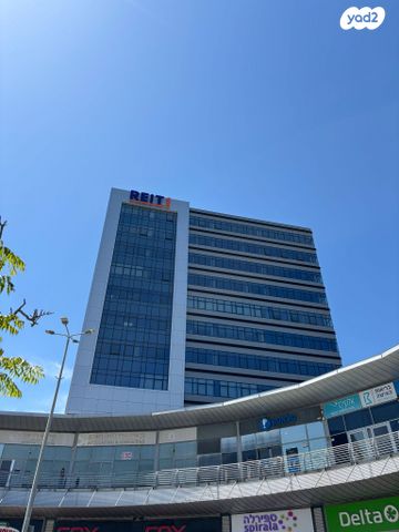 חנויות/ שטח מסחרי, יהודי פקיעין 1, חדרה