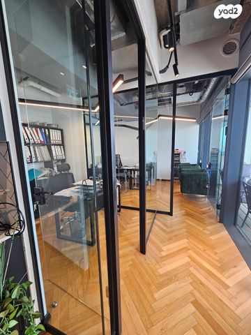 דרך מנחם בגין 