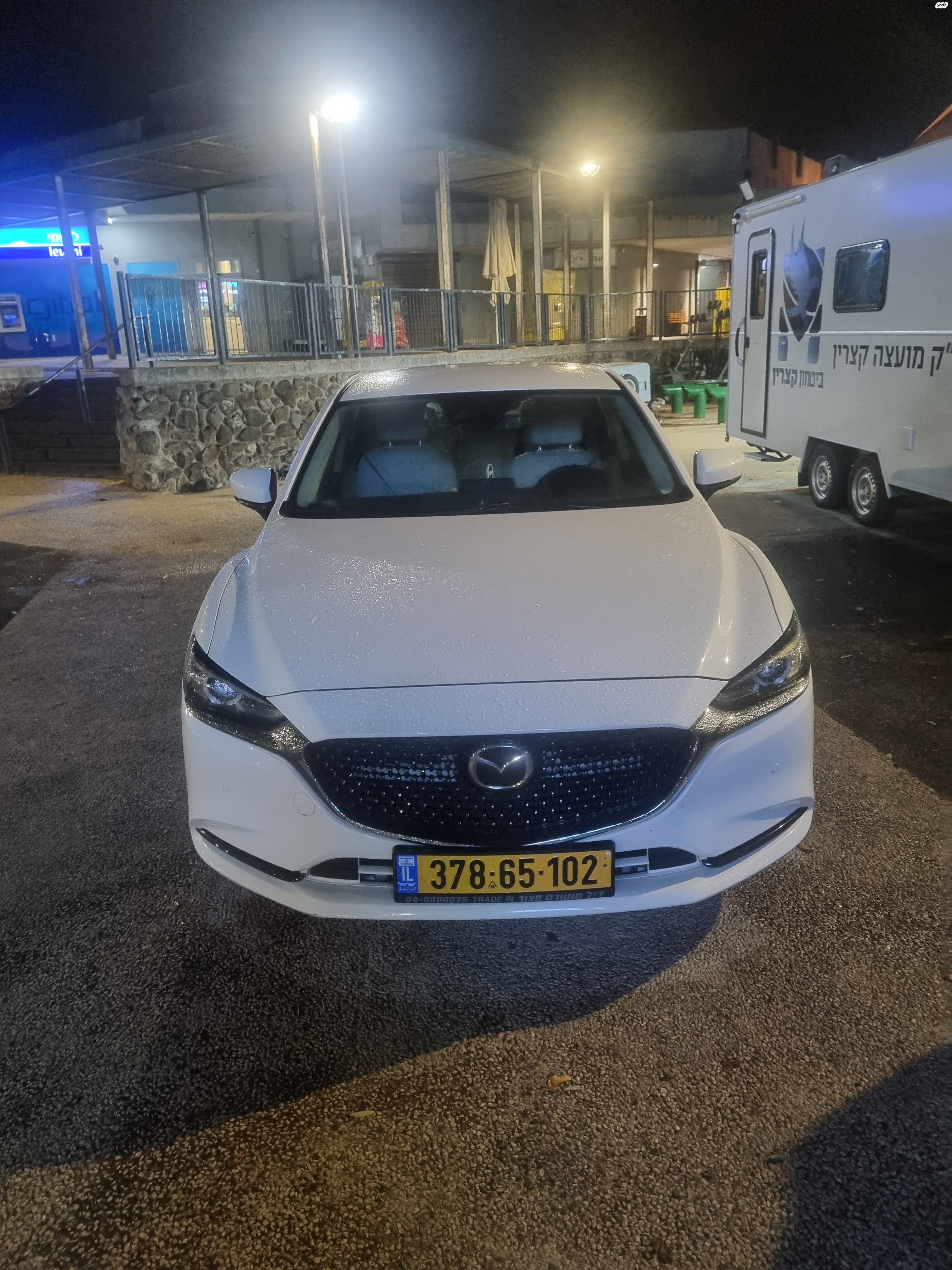 מודעת רכב מאזדה 6