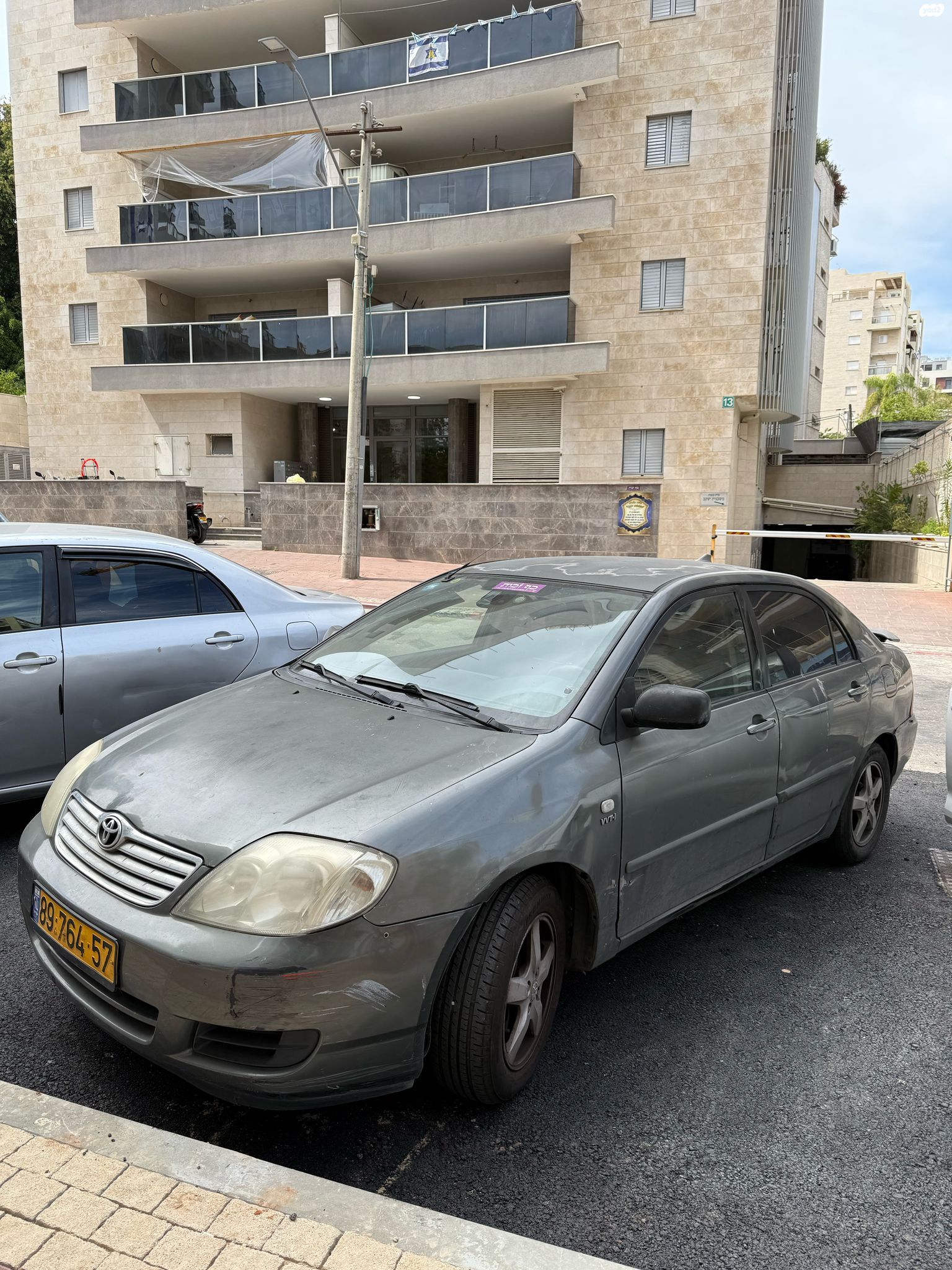 מודעת רכב טויוטה קורולה