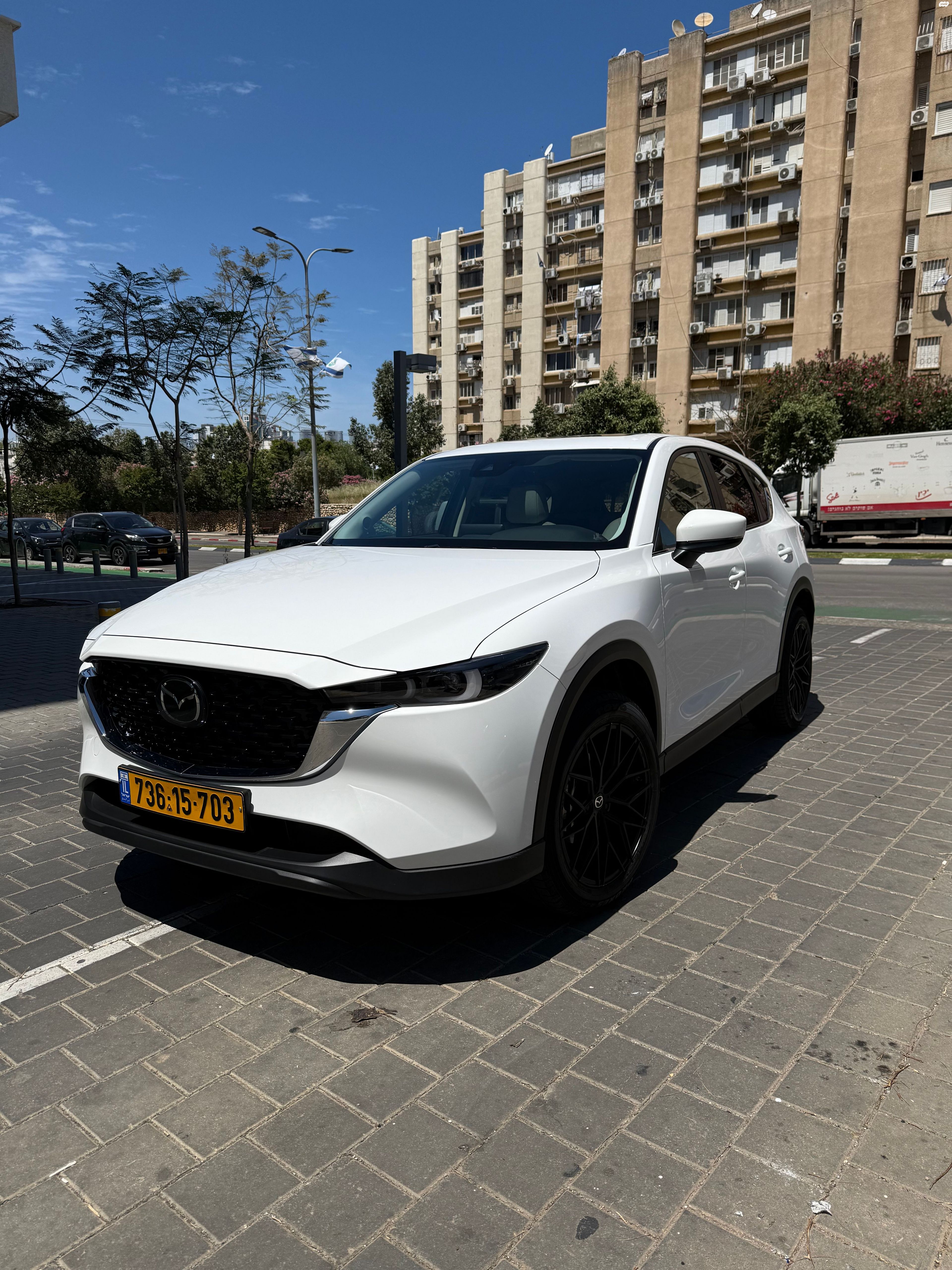 מודעת רכב מאזדה CX-5