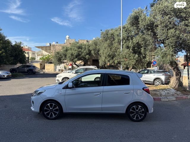 מיצובישי ספייס סטאר