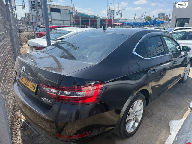 סקודה סופרב