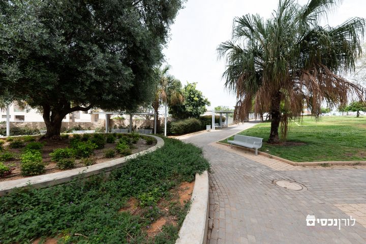 דירה, דרך בן גוריון 3, אבן גבירול, רחובות