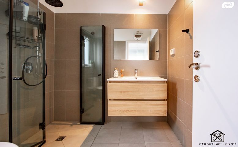 דירת גן, שלום עליכם, אגמים, נתניה