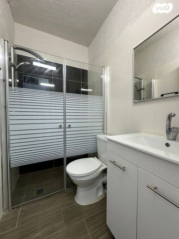 דירה, הגיבורים 66, חיפה