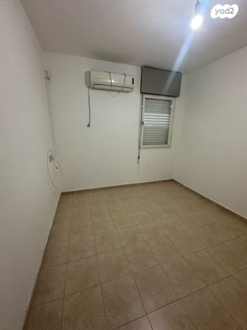 דירה, חיים נחמן ביאליק, שכונה ב', באר שבע