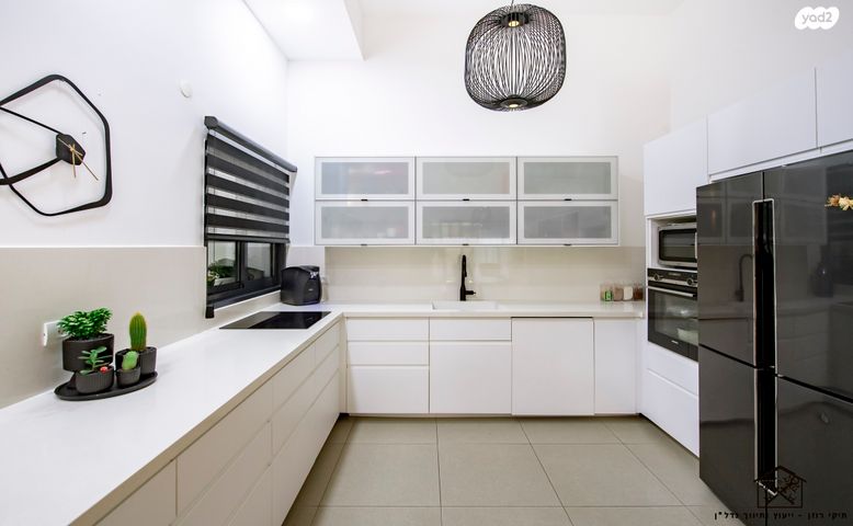 דירת גן, שלום עליכם, אגמים, נתניה