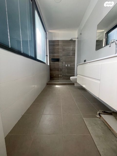 גג/ פנטהאוז, נווה גן, רמת השרון