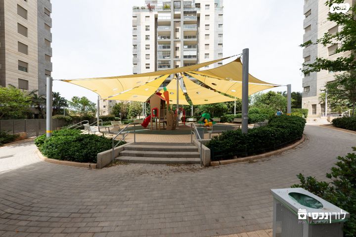 דירה, דרך בן גוריון 3, אבן גבירול, רחובות