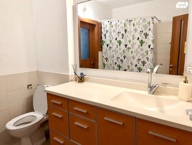 גג/ פנטהאוז, הרב מיימון, הרצליה