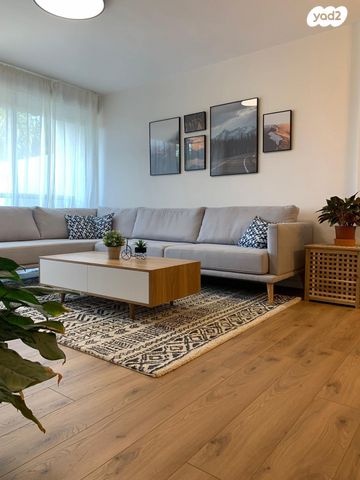 דירה, מרכז, הרצליה