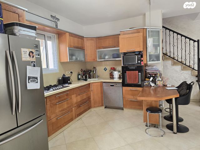 דו משפחתי, מבשרת ירושלים, מבשרת ציון