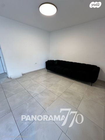 דירת גן, ברטנורא 1, שקמים ואגמים, אשקלון