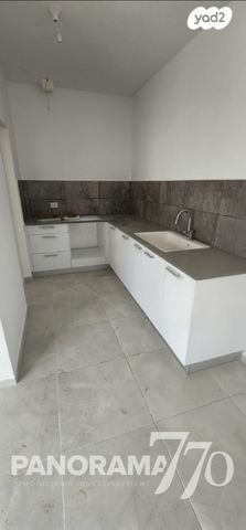 דירת גן, ברטנורא 1, שקמים ואגמים, אשקלון