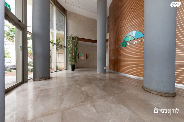 דירה, דרך בן גוריון 3, אבן גבירול, רחובות