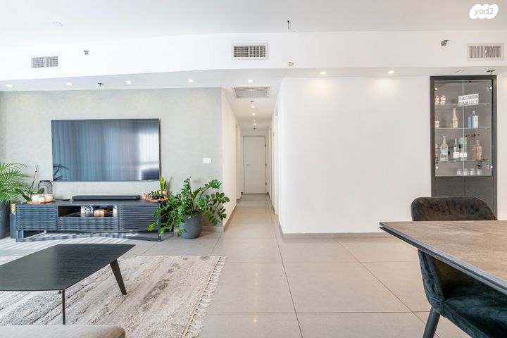 דירה, השיקמים, אור עקיבא