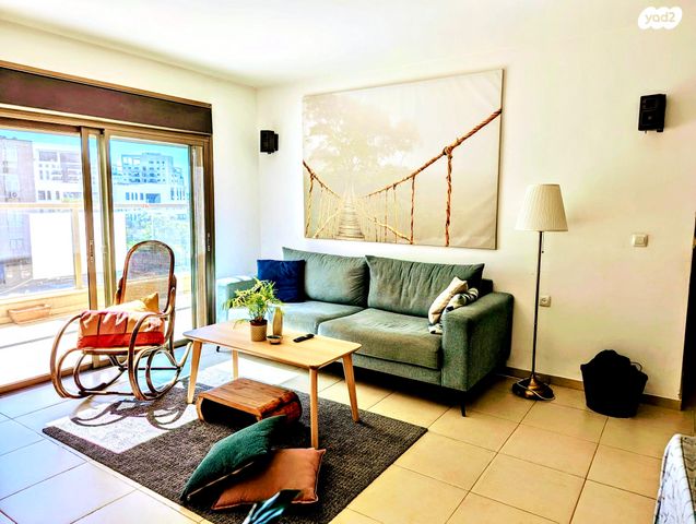 גג/ פנטהאוז, הרב מיימון, הרצליה