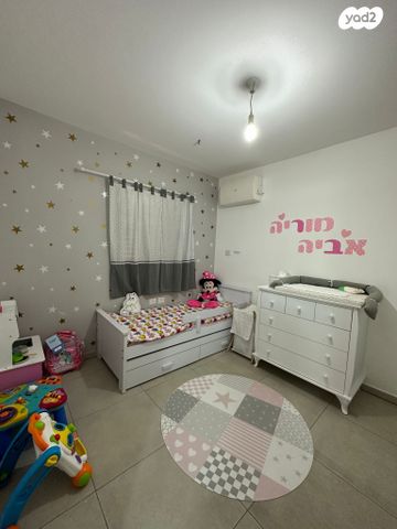 דירה, הפומלית, נווה פרדסים, פרדס חנה כרכור