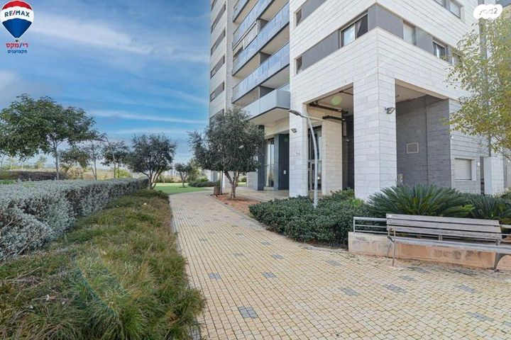 דירה, היובל, אור עקיבא