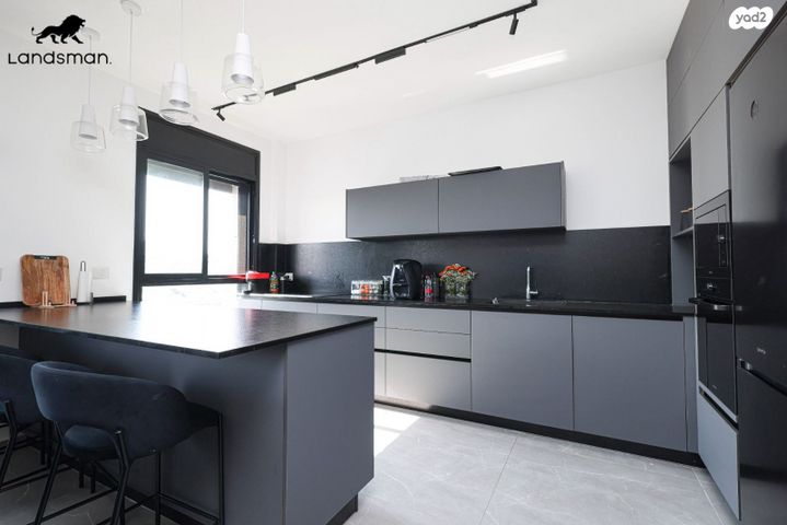 דירה, שדרות ירושלים 30, מרכז העיר דרום, נתניה