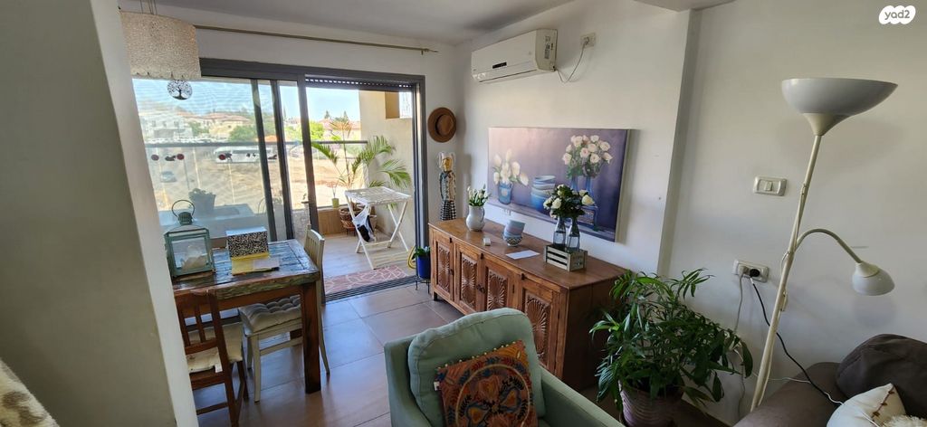 דירה, דרך שרה 2, רמת צבי, זכרון יעקב