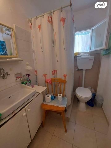 דירה, יעלים, ערד