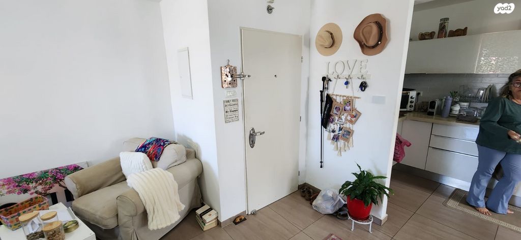 דירה, דרך שרה 2, רמת צבי, זכרון יעקב