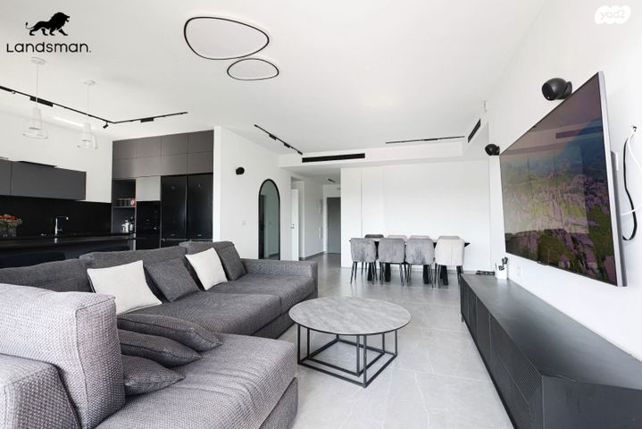 דירה, שדרות ירושלים 30, מרכז העיר דרום, נתניה