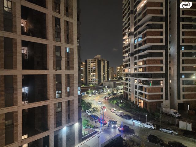 דירה, יצחק שמיר, רמת הדר, גבעת שמואל