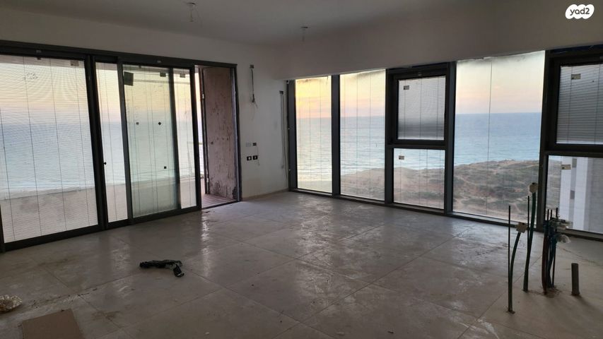 דירה, אהוד מנור 20, עיר ימים, נתניה