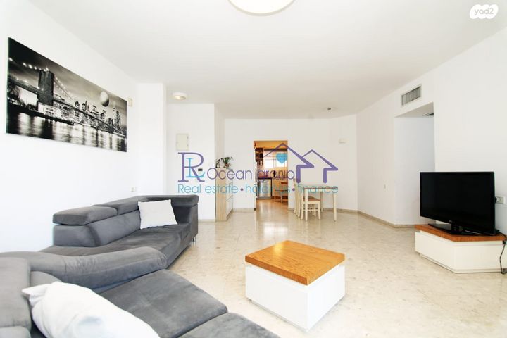 דירה, מרדכי גור 9, רמת פולג, נתניה