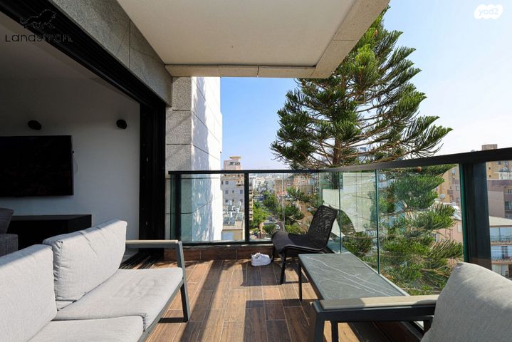 דירה, שדרות ירושלים 30, מרכז העיר דרום, נתניה