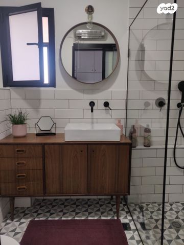 דירה, המעגל, רימון, קרית אונו