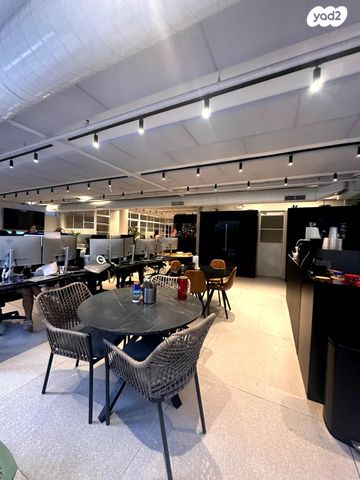 משרדים, מונטיפיורי, הרכבת, תל אביב יפו