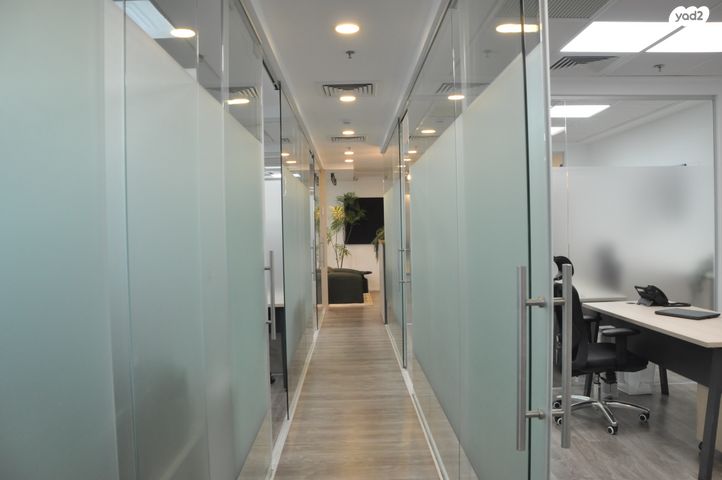 משרדים, יגאל אלון 63, תל אביב יפו