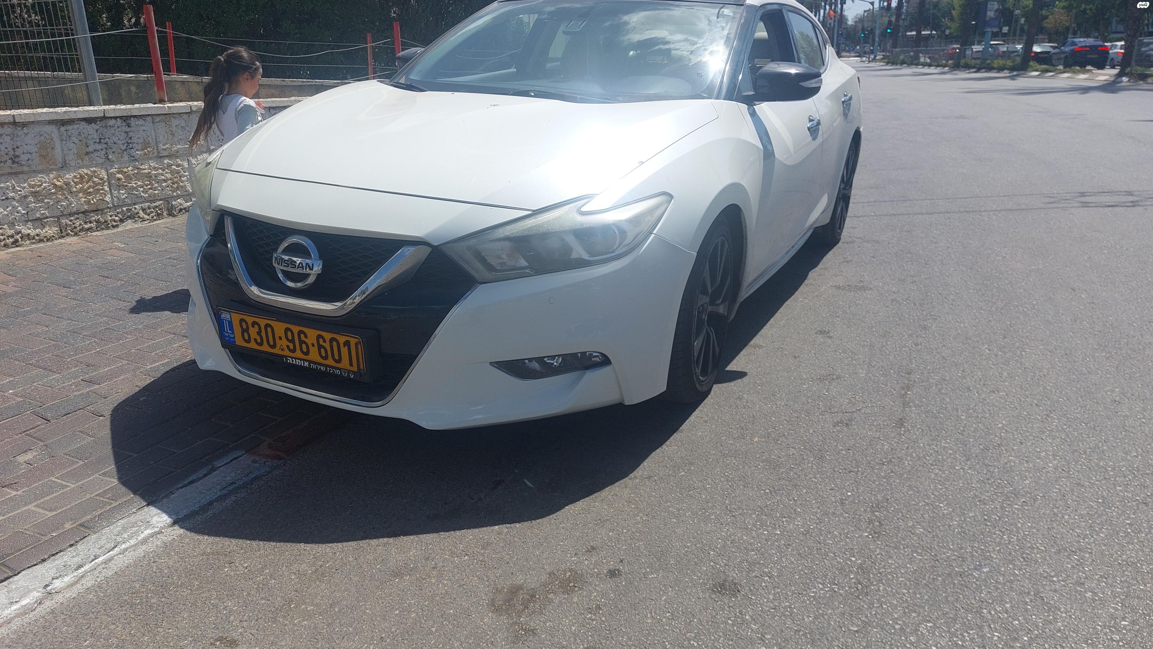 מודעת רכב ניסאן מקסימה